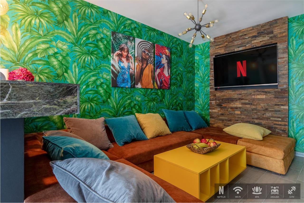 Excentric Apartament & Sea View By Alezzi Navodari Luaran gambar