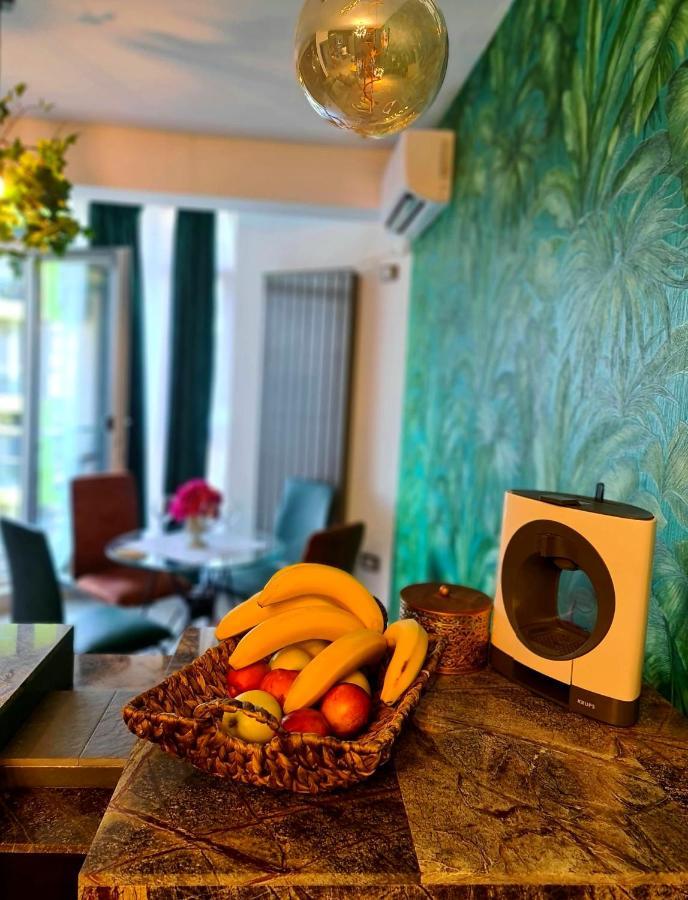 Excentric Apartament & Sea View By Alezzi Navodari Luaran gambar