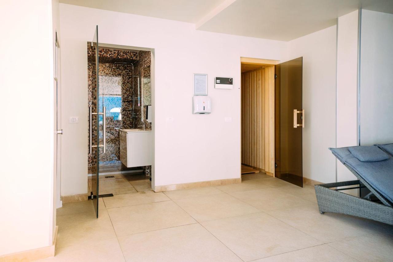 Excentric Apartament & Sea View By Alezzi Navodari Luaran gambar